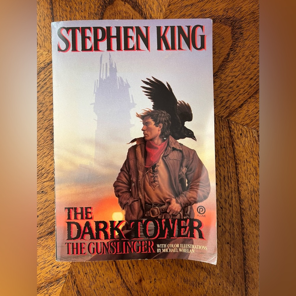 The Dark Tower: (1988) The Gunslinger by Stephen King